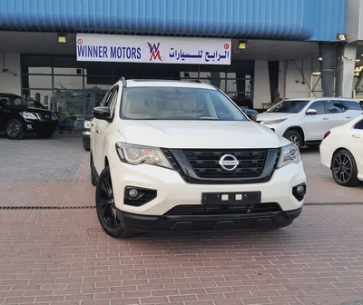 Nissan Pathfinder SV Midnight Black Edition2019 - GCC Specs - Well Maintained-1