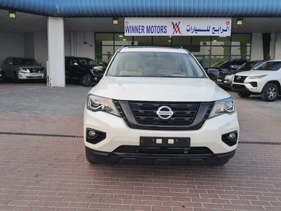 Nissan Pathfinder SV Midnight Black Edition2019 - GCC Specs - Well Maintained-4