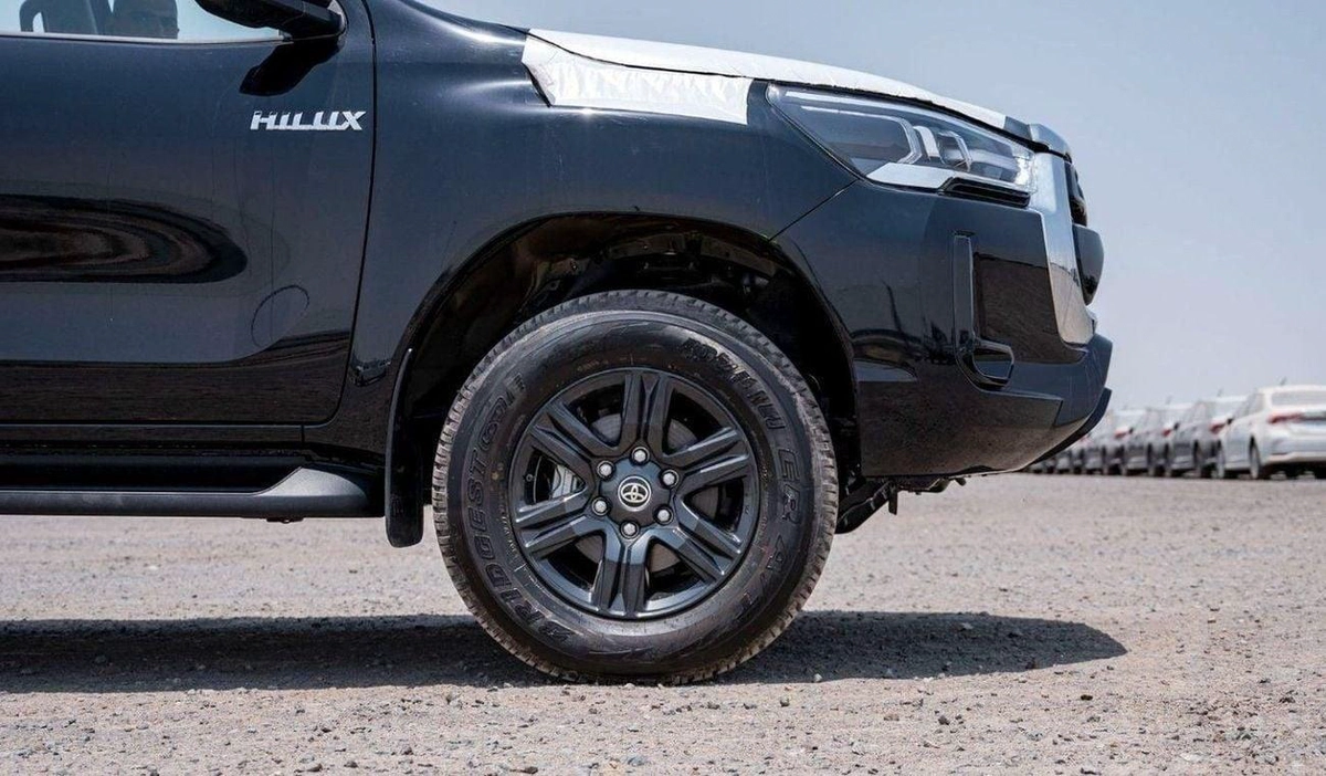 Toyota Hilux SGLX TOYOTA HILUX  2.4 diesel Automatic full options-10-0