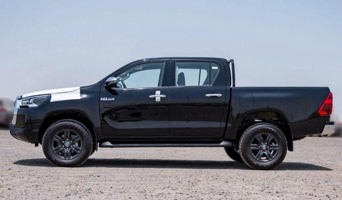Toyota Hilux SGLX TOYOTA HILUX  2.4 diesel Automatic full options-5-0