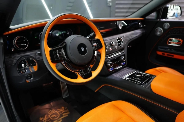 Rolls-Royce Spectre