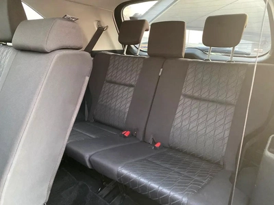 Toyota Innova SE+-4