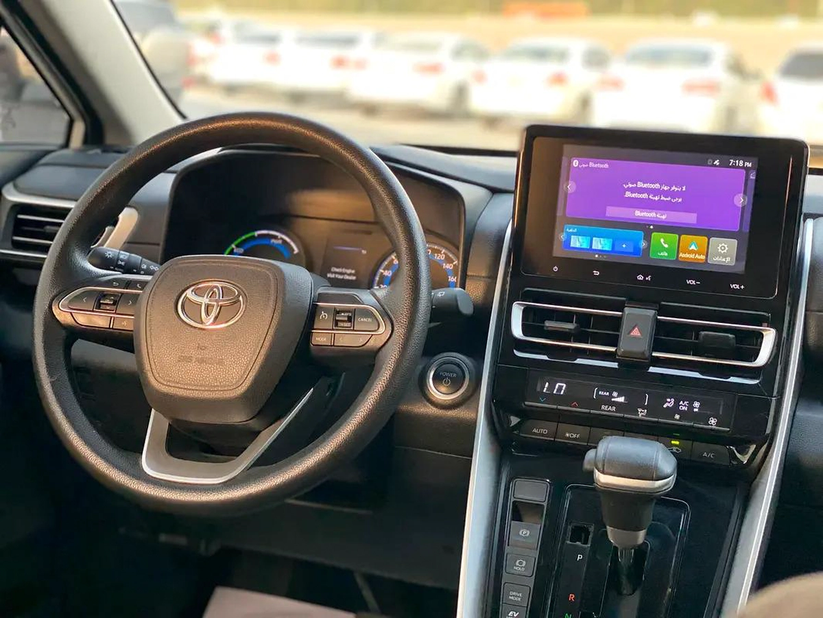 Toyota Innova SE+-10-10