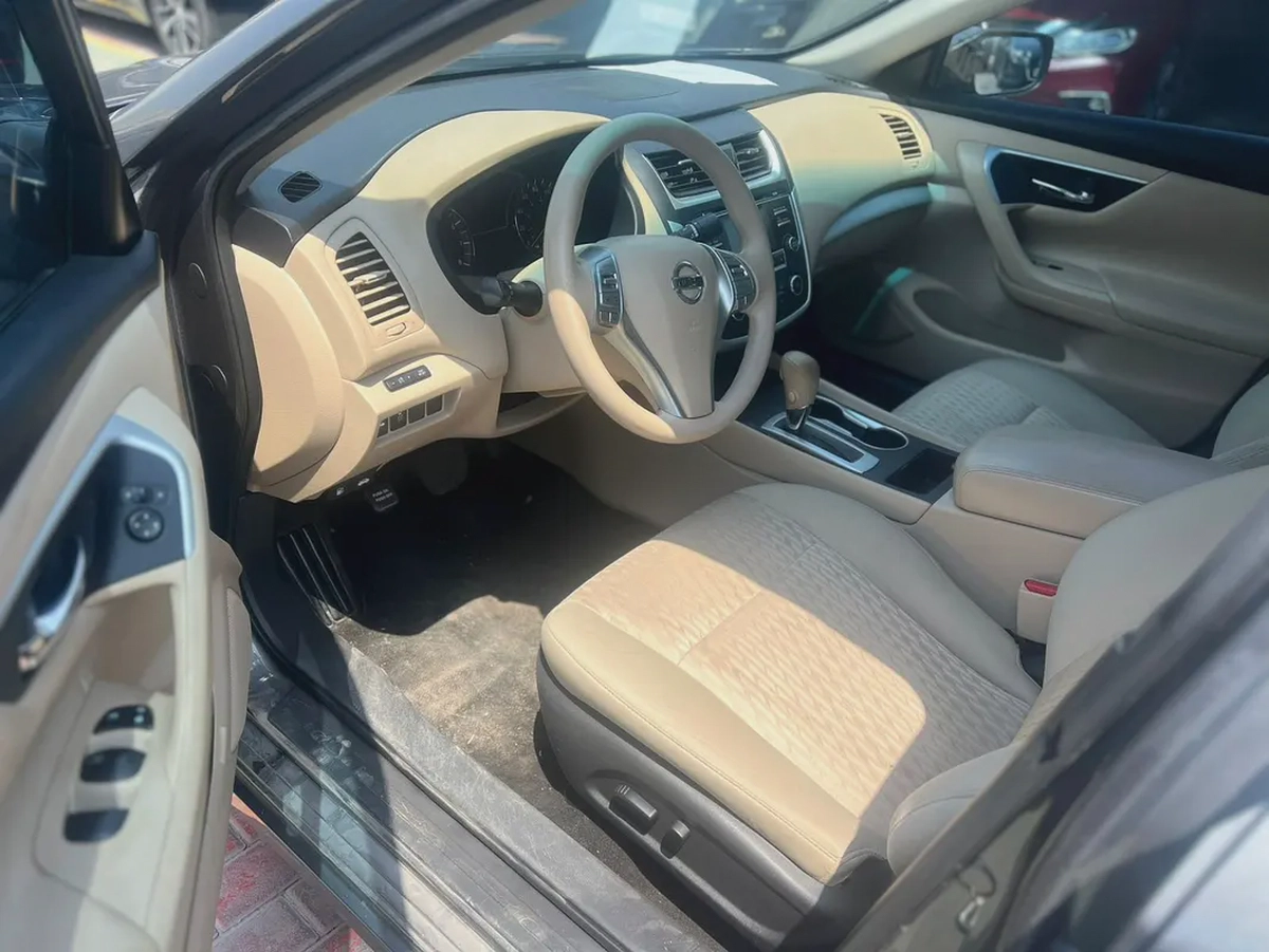 Nissan Altima S 2017 | Well Maintained | American Specs-7-7