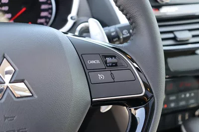 2026 Mitsubishi Eclipse Cross – White SUV with Black Interior-17