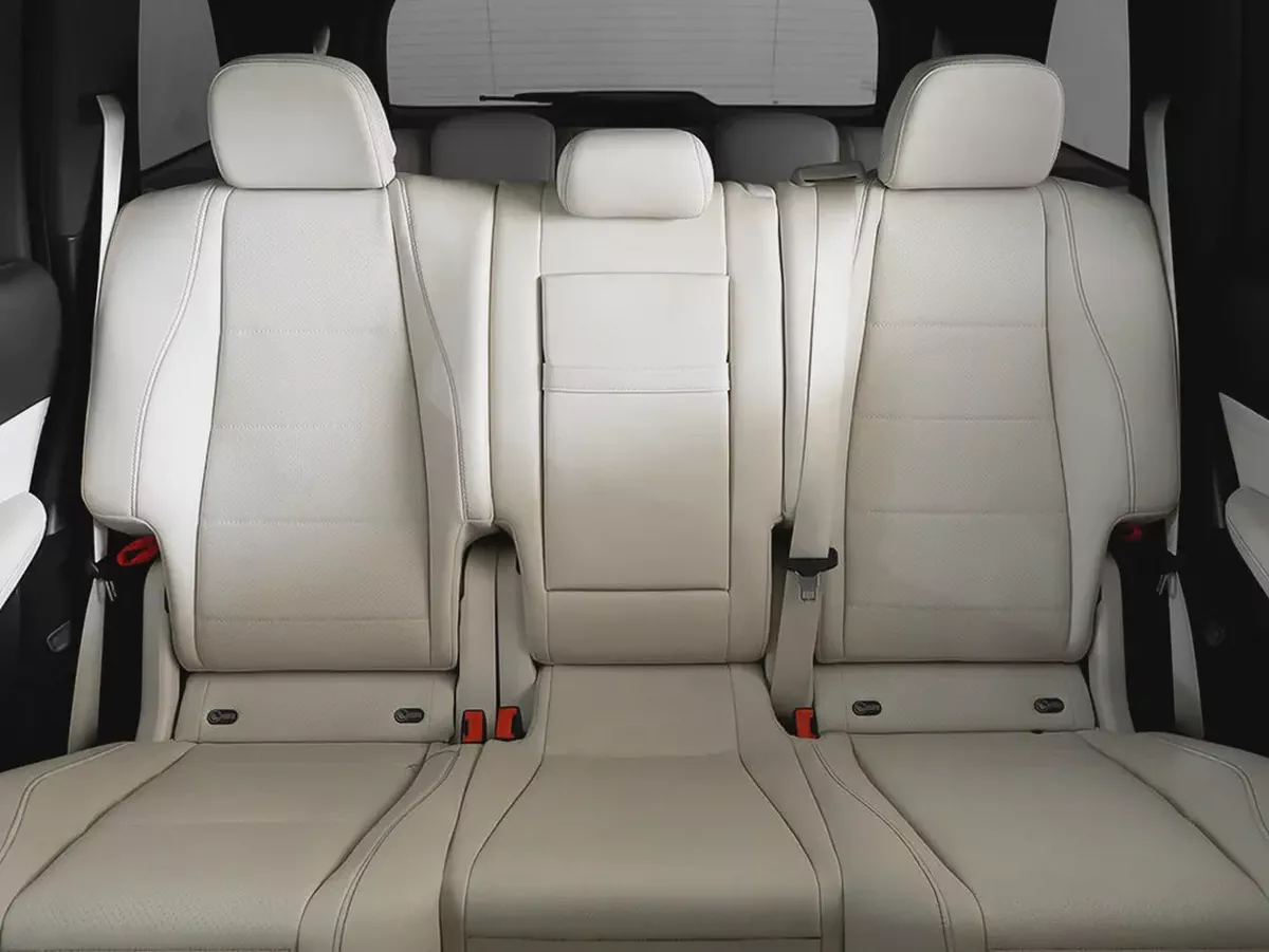 7,553 AED / 60 months | 0% DP | 2025 Mercedes Benz GLS 450 / Mercedes Benz Warranty and Service Pack-12-12