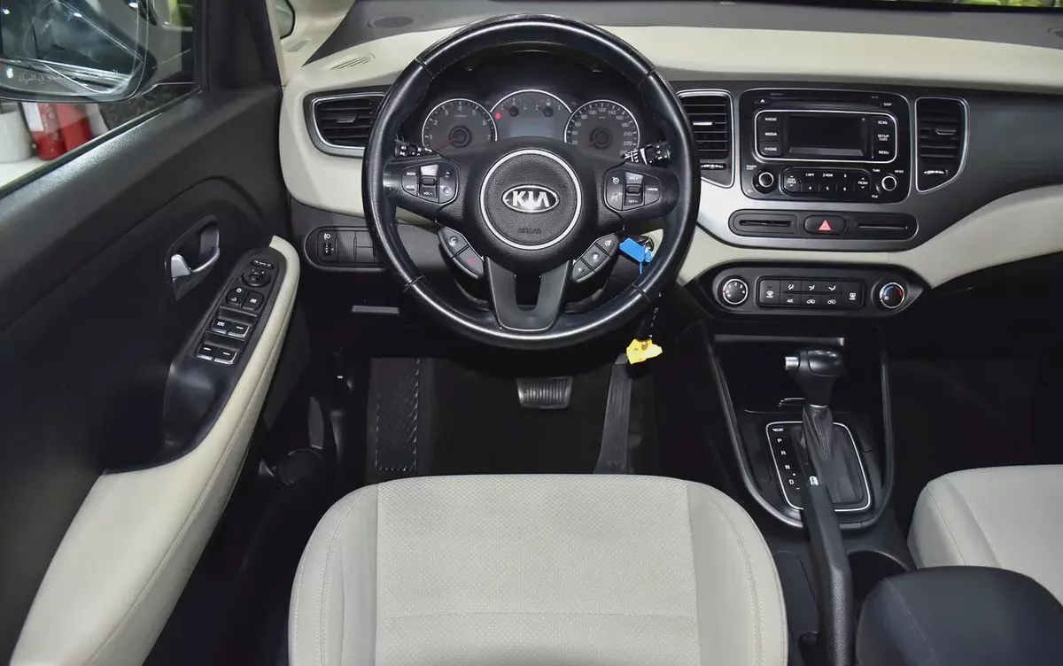 EXCELLENT DEAL for our KIA Carens 1.6L ( 2017 Model ) in Beige Color GCC Specs-11-11