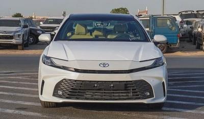 2026 - CAMRY LE 2.5L HYBRID WITH PANORAMIC ROOF - GCC-0