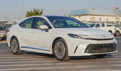 2026 - CAMRY LE 2.5L HYBRID WITH PANORAMIC ROOF - GCC-2