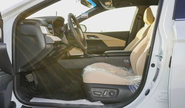 2026 - CAMRY LE 2.5L HYBRID WITH PANORAMIC ROOF - GCC