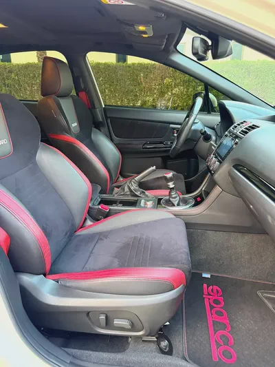 Subaru WRX STI Premium 2019 GCC Specs Low Mileage-8