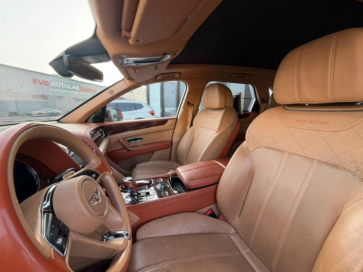 Bentley Bentayga FIRST EDITION-4-0