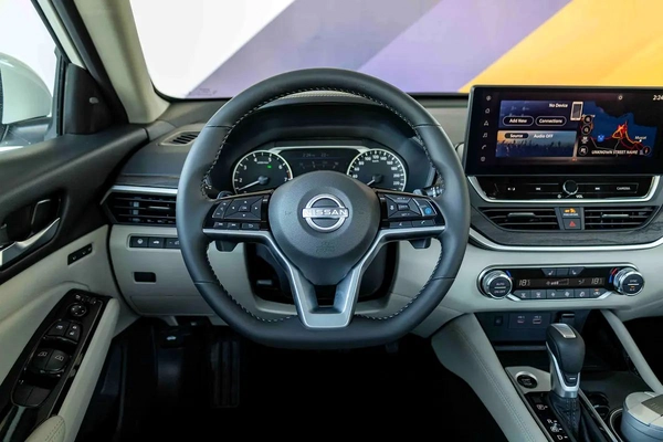 Dealership Warranty 3 years | AED 1,840 Monthly | Nissan Altima SL 2.5L | GCC | Zero Down Payment