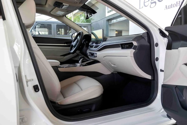 Dealership Warranty 3 years | AED 1,840 Monthly | Nissan Altima SL 2.5L | GCC | Zero Down Payment