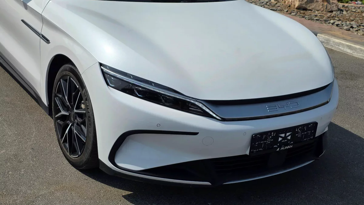 BYD HAN Platinum (Snow White)-1-1