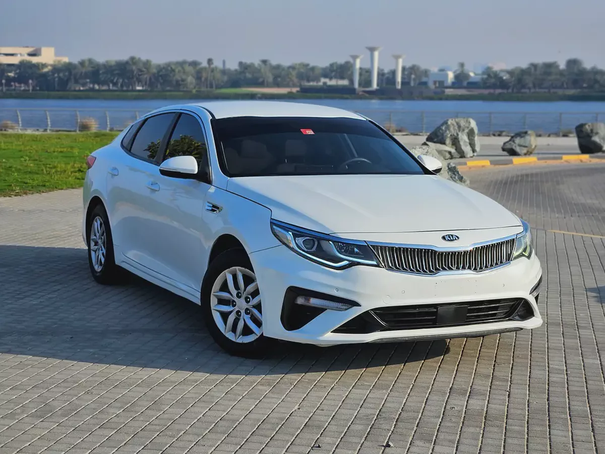 2020 Kia Optima MID With Navigation And Pedal Shifters Prestine Condition Low KM Family Sedan-1-1