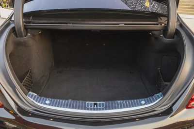Mercedes-Benz S-Class 560 2019-6
