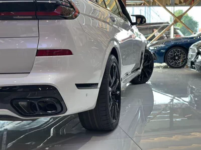 BMW X7 M60i XDRIVE M50i xDriveM60i (6 Seats)-5