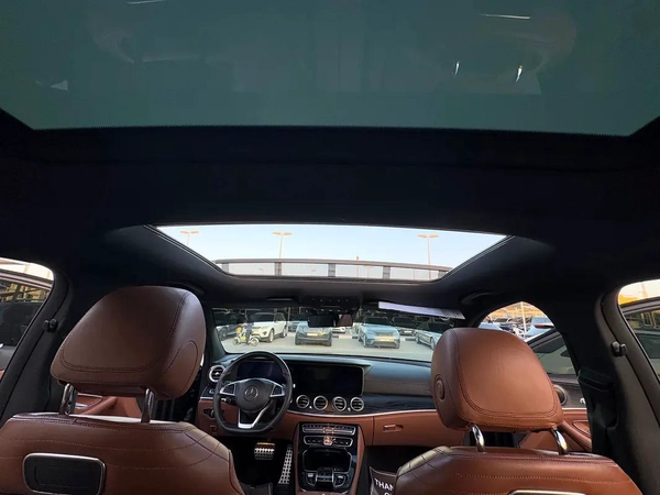 Mercedes-Benz E-Class E 300 2018 GCC Specs