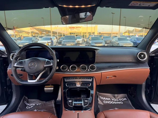 Mercedes-Benz E-Class E 300 2018 GCC Specs