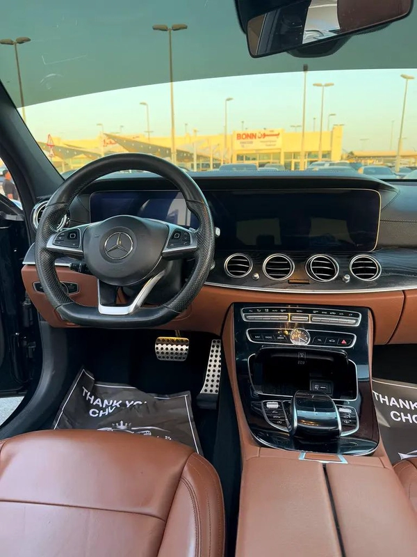 Mercedes-Benz E-Class E 300 2018 GCC Specs