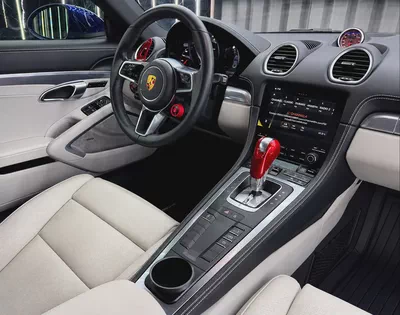 2024 718 Porsche Cayman | Style Edition |GCC | Low Mileage | Gentian Blue Metallic Exterior-14
