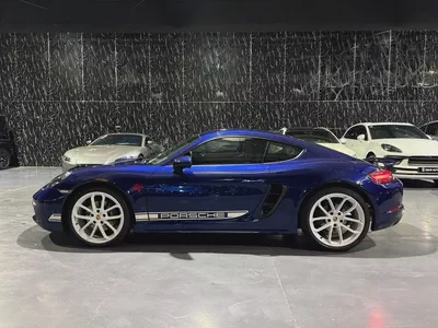 2024 718 Porsche Cayman | Style Edition |GCC | Low Mileage | Gentian Blue Metallic Exterior-6