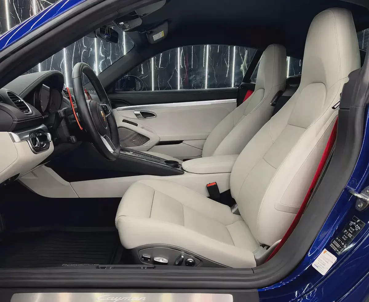 2024 718 Porsche Cayman | Style Edition |GCC | Low Mileage | Gentian Blue Metallic Exterior-11-11