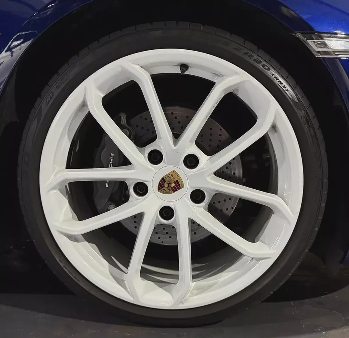 2024 718 Porsche Cayman | Style Edition |GCC | Low Mileage | Gentian Blue Metallic Exterior-19-19