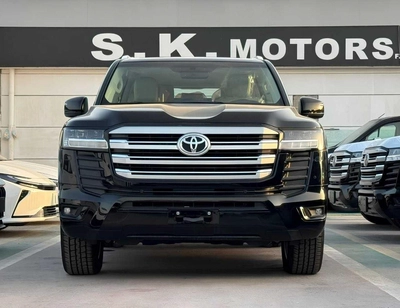 Toyota Land Cruiser GXR MID OPTION || 4.0L PETROL V6 | SUNROOF | LEATHER WITH PWR SEATS | REAR ENTERTAINMENT SCREEN (COD-1