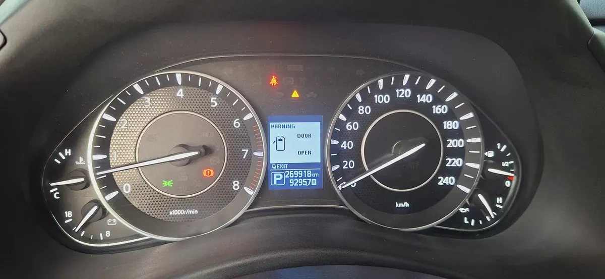 نيسان بلاتينيوم فل ابشن مالك اول (صبغ وكاله)-10-10
