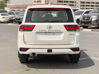 Toyota Land Cruiser GXR EXPORT ONLY - 2026 LC300 4.0L (GCC Specification)-5