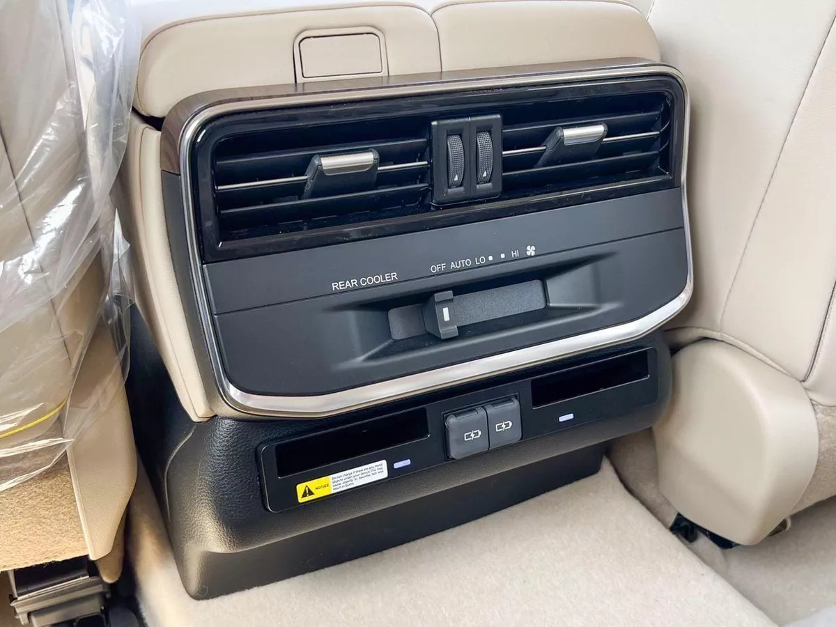 Toyota Land Cruiser GXR EXPORT ONLY - 2026 LC300 4.0L (GCC Specification)-20-0