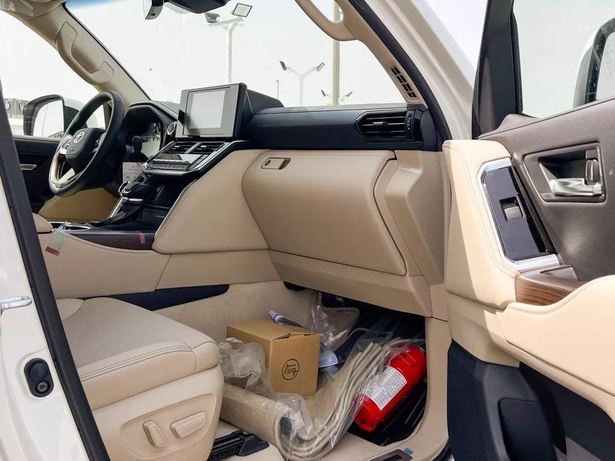 Toyota Land Cruiser GXR EXPORT ONLY - 2026 LC300 4.0L (GCC Specification)-23-0