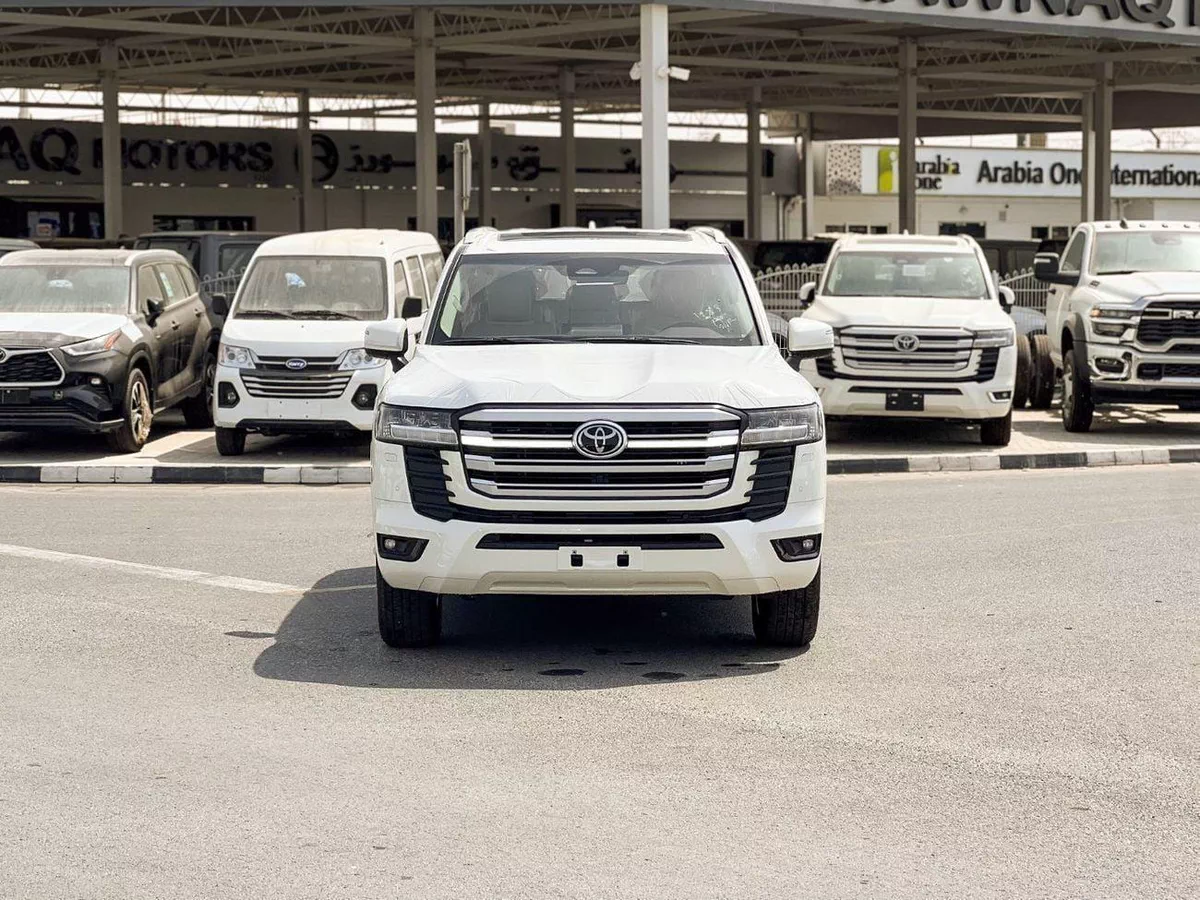 Toyota Land Cruiser GXR EXPORT ONLY - 2026 LC300 4.0L (GCC Specification)-1-0