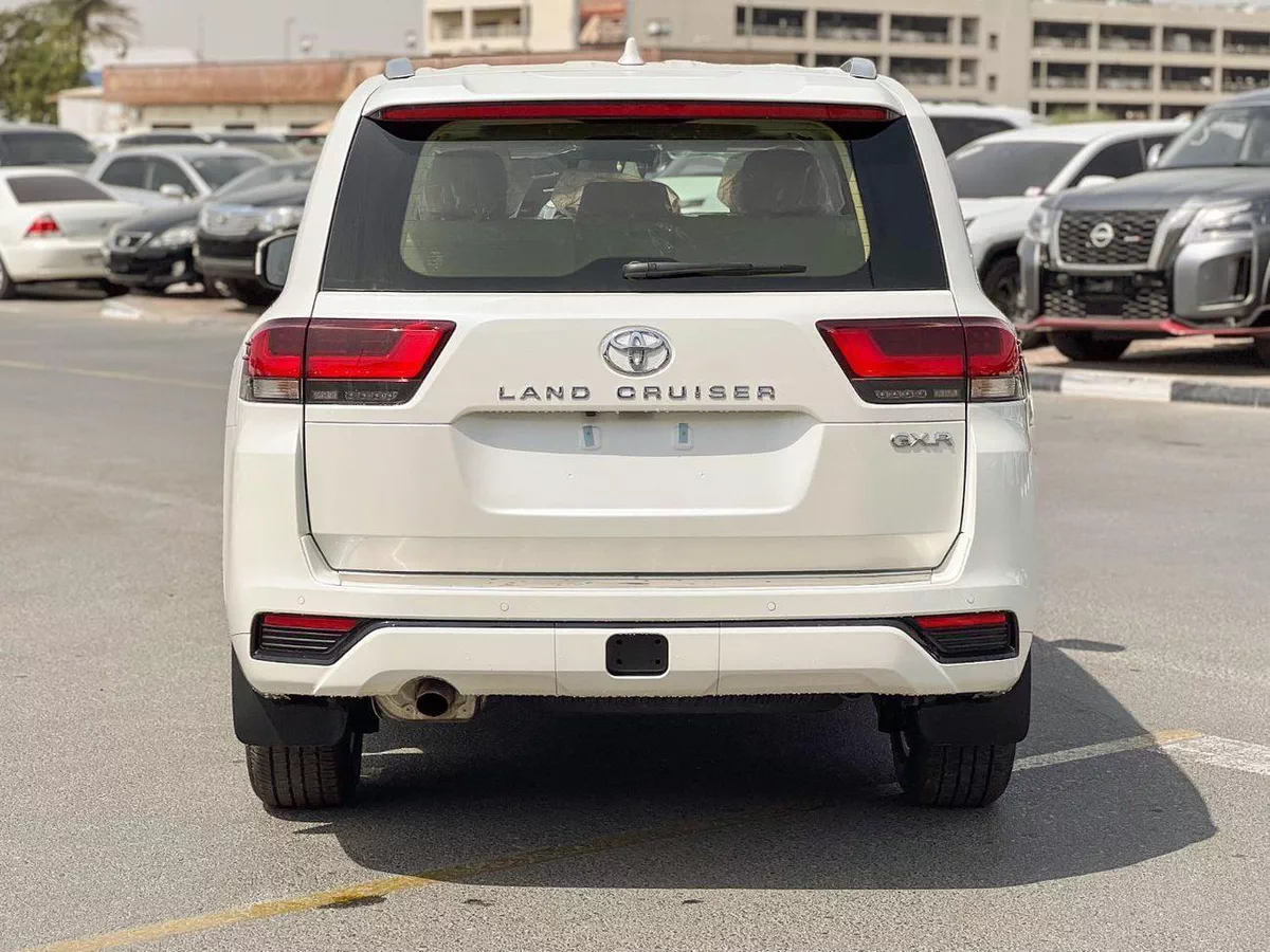 Toyota Land Cruiser GXR EXPORT ONLY - 2026 LC300 4.0L (GCC Specification)-5-0