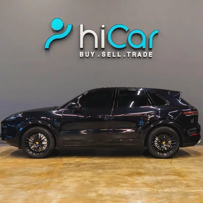 AED 4,898 P.M • 0% Downpayment • Porsche Cayenne Turbo • Agency Warranty-1