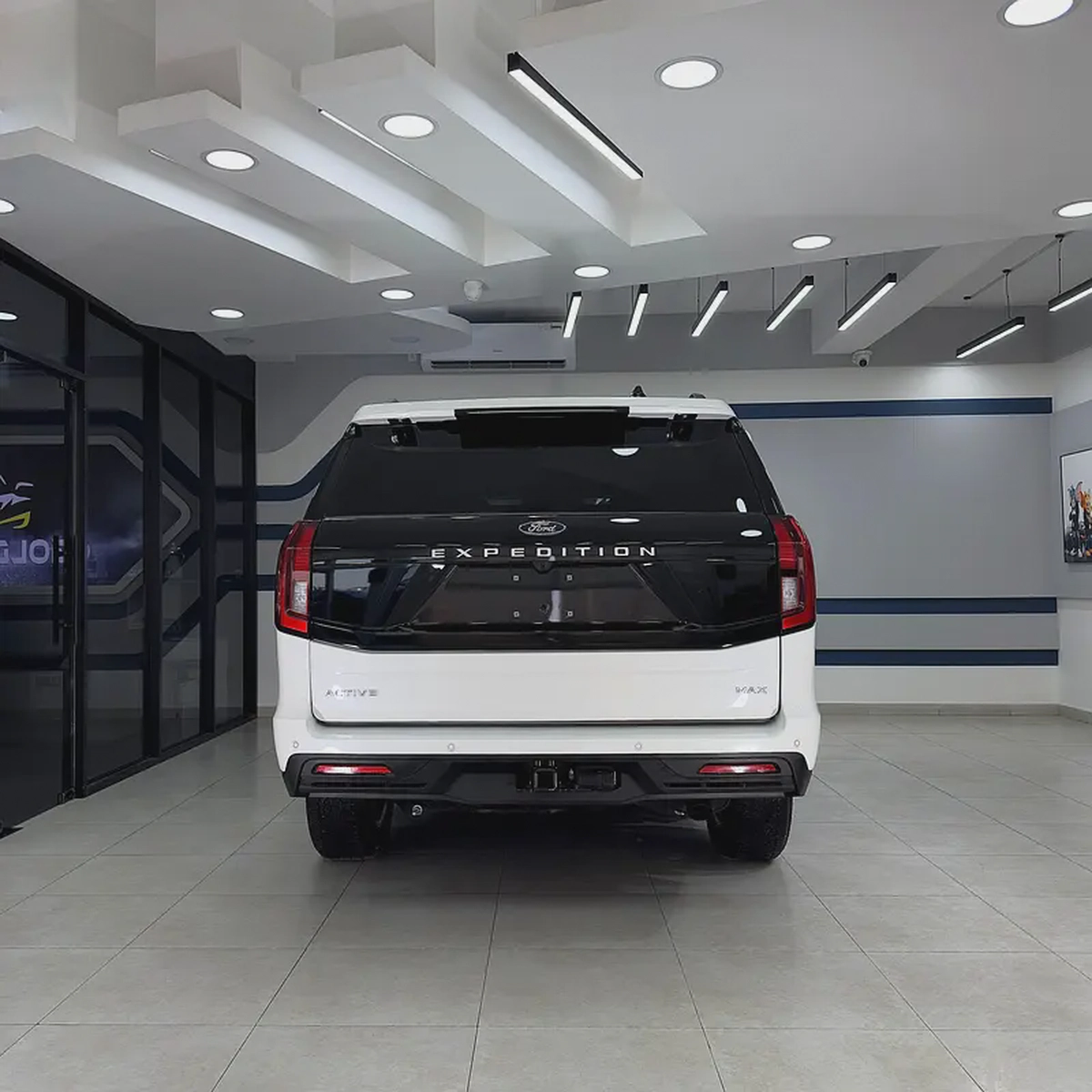 2025 Ford Expedition ACTIVE XL-4-4
