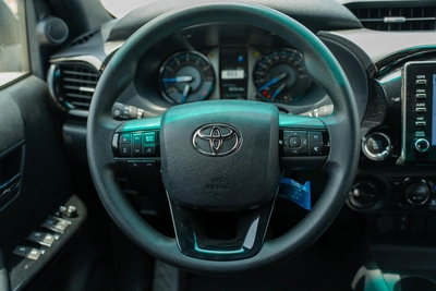 TOYOTA HILUX ADVENTURE 4.0 2025 MODEL-2