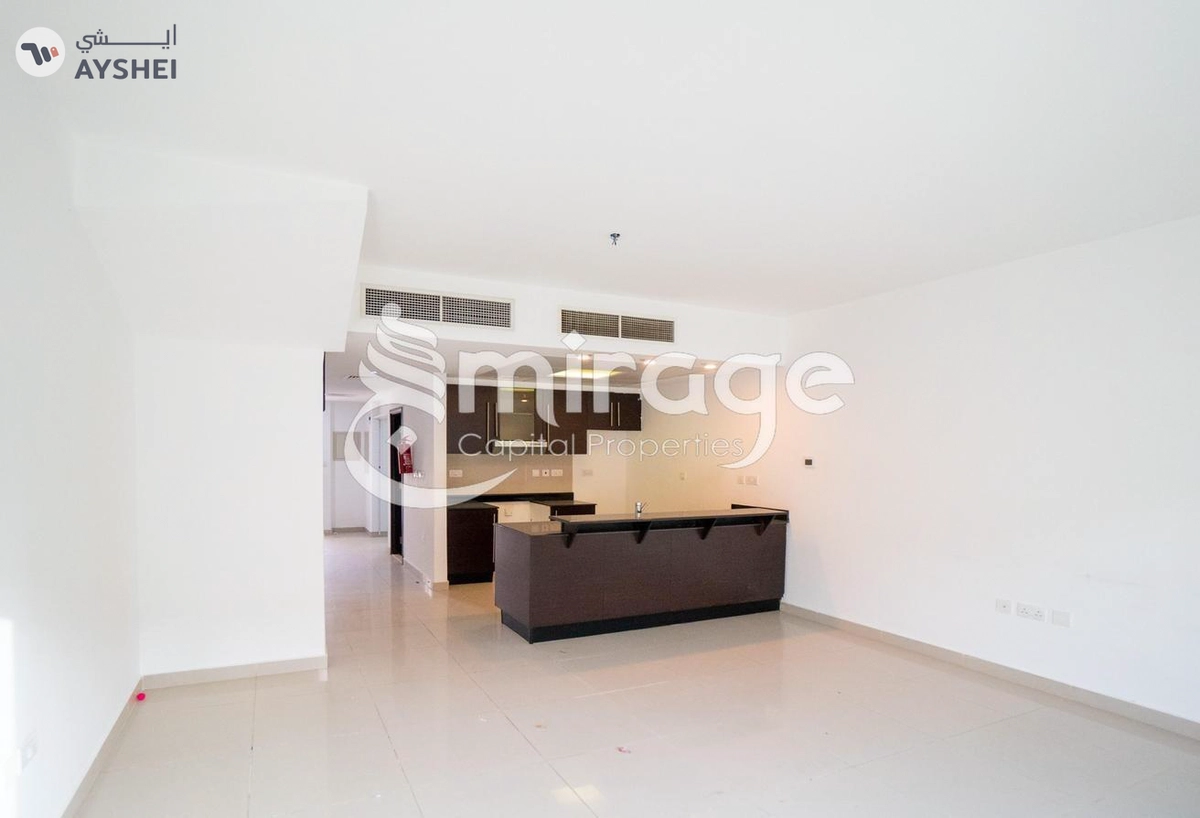 TOWNHOUSE FOR SALE IN ARABIAN STYLE, AL REEF VILLAS