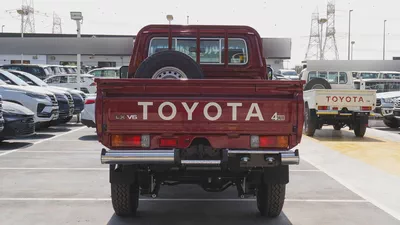 2025 Toyota Land Cruiser LC 79 S-C  4.0L PETROL  - GCC Specs - Brand New!-10