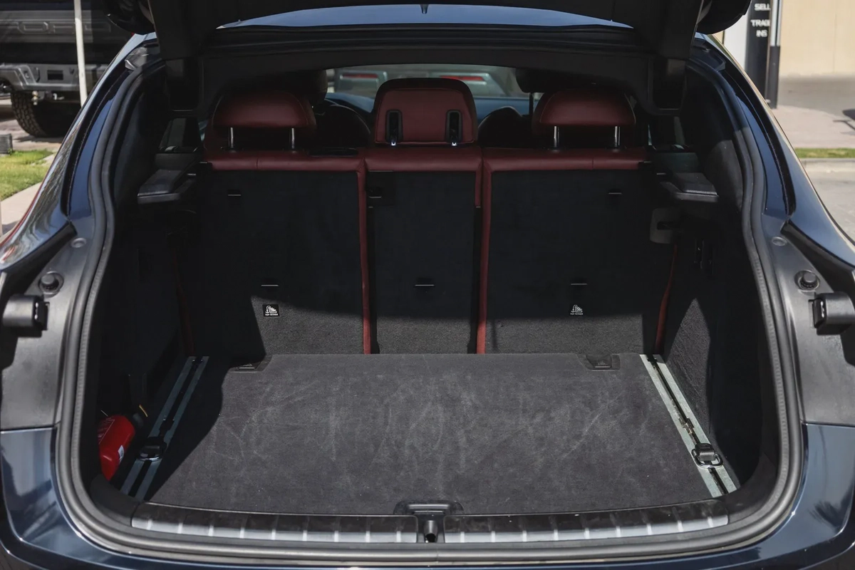 BMW X4 30 2022-8-8