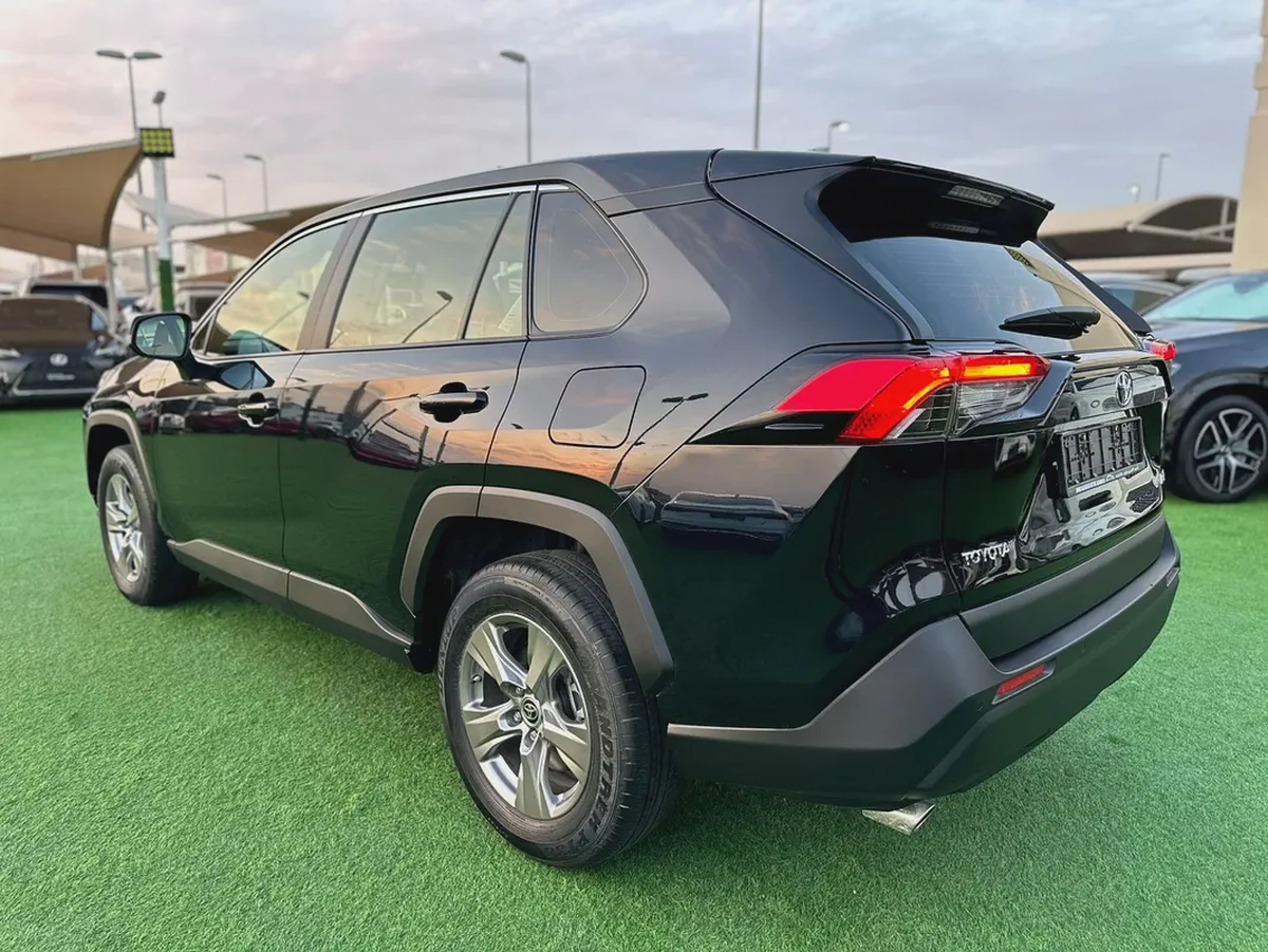 (2022) TOYOTA //RAV4// GCC FULL OPTION -EXCELLENT CONDITION--6-6