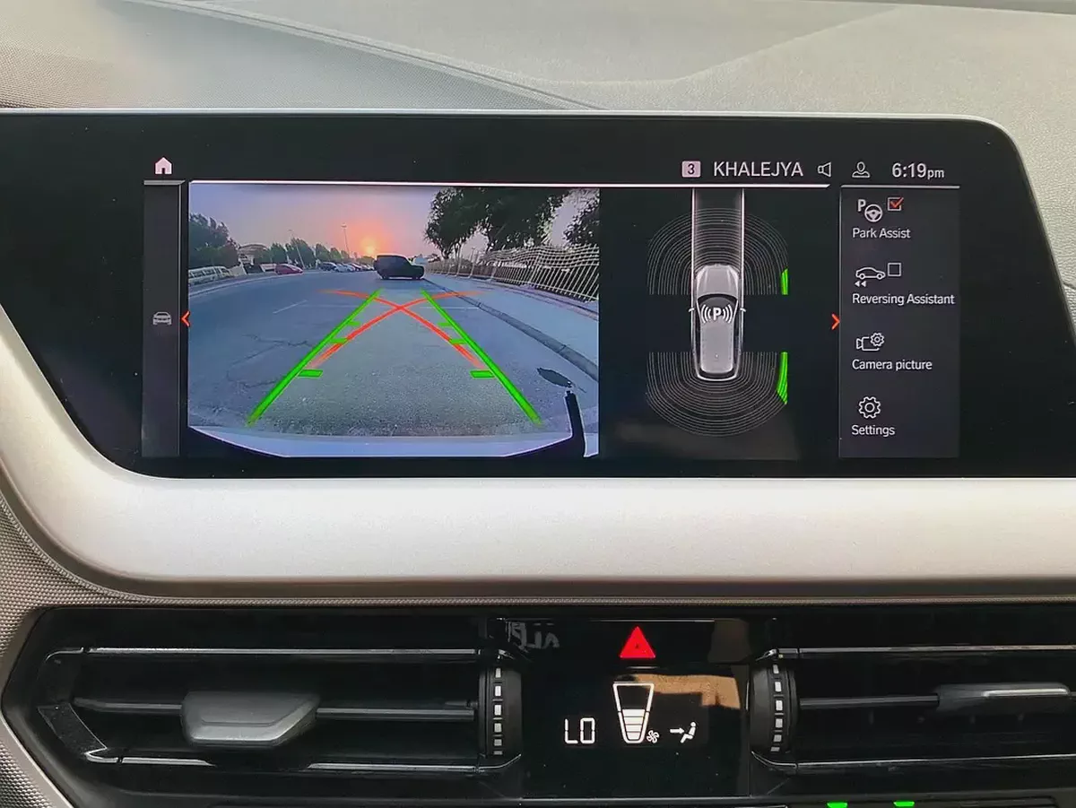 2022 model || BMW WARRANTY TILL END OF 2027 || ORIGINAL PAINT || CAR PLAY || FULL AGENCY SERVICE-10-10