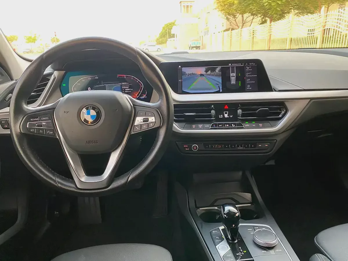 2022 model || BMW WARRANTY TILL END OF 2027 || ORIGINAL PAINT || CAR PLAY || FULL AGENCY SERVICE-15-15