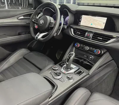 Original Color Blue | PPF |Silver Carbon Black | GCC  | Warranty Service 2030 | Low Mileage-16