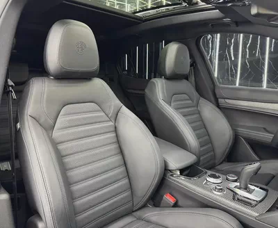 Original Color Blue | PPF |Silver Carbon Black | GCC  | Warranty Service 2030 | Low Mileage-19