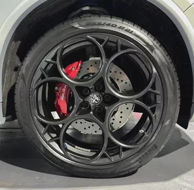 Original Color Blue | PPF |Silver Carbon Black | GCC  | Warranty Service 2030 | Low Mileage-8