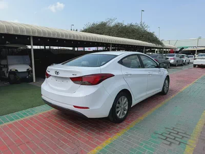 HYUNDAI ELANTRA-3