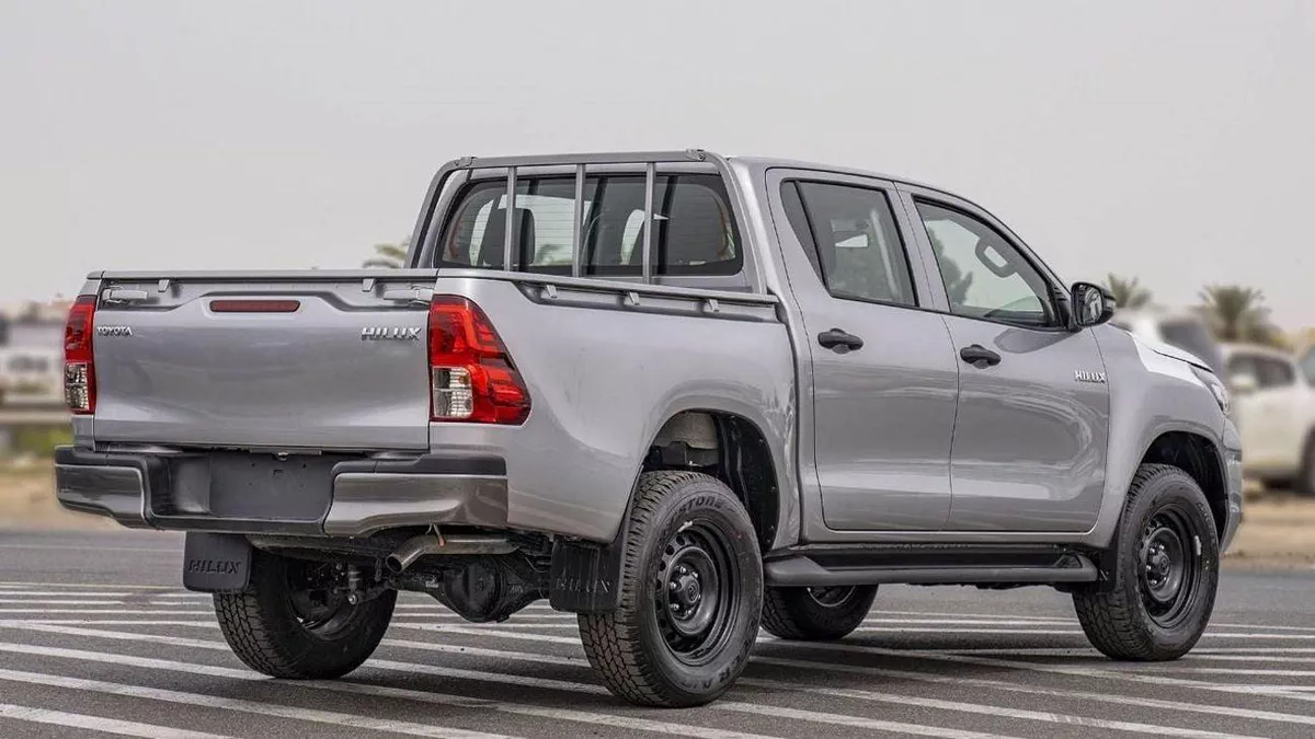 Toyota Hilux GL Hilux 2.4L mid option p.w MY2025 FOR EXPORT ONLY-6-0